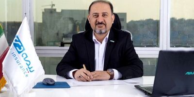 کشاورز از مدیریت عاملی بیمه دی استعفا کرد