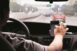 رانندگان مسافر به دلیل هزینه سنگین بیمه تامین اجتماعی به بیمه روستایی پناه برده‌اند
