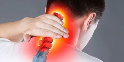 دلایل گردن درد و راهکارهای مقابله با آن
