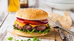 با طرز تهیه همبرگر رژیمی خوشمزه و مقوی آشنا شوید!
