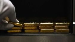 طلا در بازار جهانی بالاتر می‌رود؟
