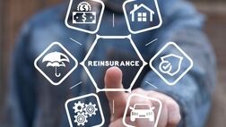 این سه شرکت بیمه اتکایی با فروش بیشتر قدرت خود را به رخ رقبا کشیدند + جدول