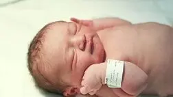 سالانه چند نوزاد در اورژانس متولد می‌‌شوند؟