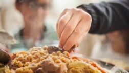 شام خانوادگی موجب کاهش استرس می شود