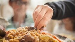 شام خانوادگی موجب کاهش استرس می شود
