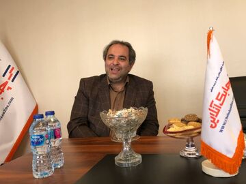 ایرج نیازی