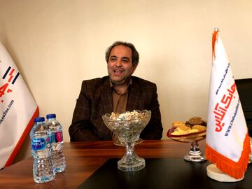 ایرج نیازی