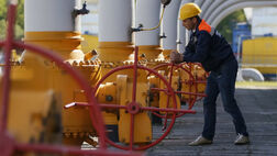 اتحادیه اروپا به سوخت کربن روسیه تا سال ۲۰۲۷ وابسته خواهد بود