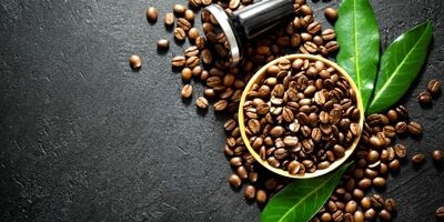 قهوه برای مو مفید است: افسانه یا واقعیت؟

