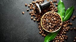 قهوه برای مو مفید است: افسانه یا واقعیت؟
