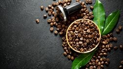 قهوه برای مو مفید است: افسانه یا واقعیت؟
