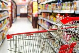  ثبات نسبی کالاهای اساسی در بازار/ حبوبات ارزان شد 