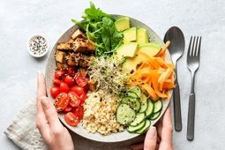 چطور نواقص رژیم گیاه خواری را جبران کنیم؟
