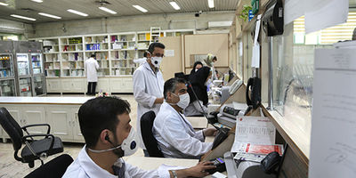 درخواست اصلاح قرارداد بیمهها با داروخانهها