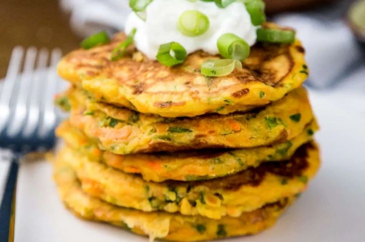 پنکیک سبزیجات؛ یک میان وعده فوری و مقوی برای کودکان