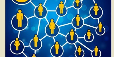  *بیمه کوثر از ابتدای جنگ تحمیلی در کنار مردم*

