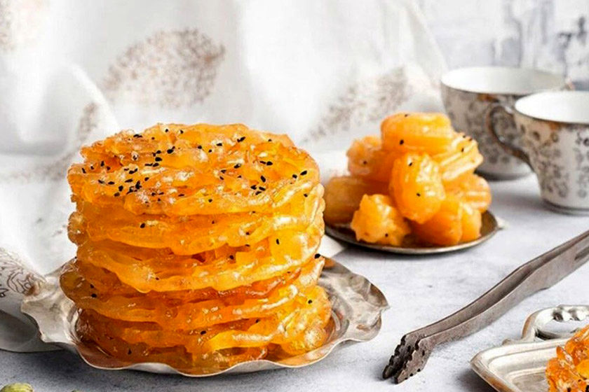 زولبیا و بامیه ماه رمضان کیلویی ۴۹۵ هزار تومان 