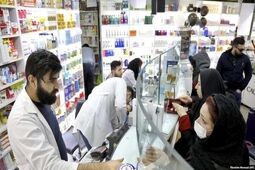 ملاک قیمت دارو سامانه "تیتک" است/ دسترسی پزشکان به لیست داروها
