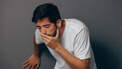 علت اسهال و استفراغ در تابستان چیست؟