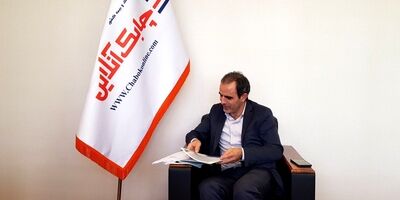 نمایندگان هزینه  دفاتر را با کمترین حمایت شرکت های بیمه تامین می کنند