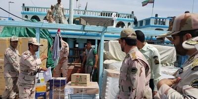 لندینگ کرافت حامل ۵۲ هزار لیتر سوخت قاچاق در سواحل قشم توقیف شد
