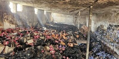 آتش انبار بزرگ مواد شوینده در سبزوار مهار شد