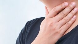 اولین علائم سرطان حنجره چیست؟
