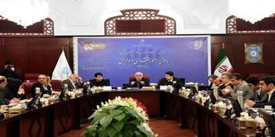 وزارت اقتصاد برای روان تر کردن فعالیت های اقتصادی، حذف مقررات زائد و کاهش زمان صدور مجوزها را در دستور کار دارد