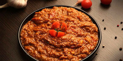 طرز تهیه میرزا قاسمی با بادمجان کبابی و طعم دودی
