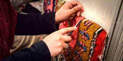85 درصد فرش‌بافان لرستانی بیمه نیستند