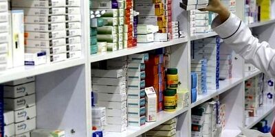 ۸۴۰۰ میلیارد تومان یارانه دارو به داروخانه‌ها و مراکز درمانی پرداخت شد
