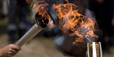 مشعل المپیک ۲۰۲۴ پاریس روشن شد
