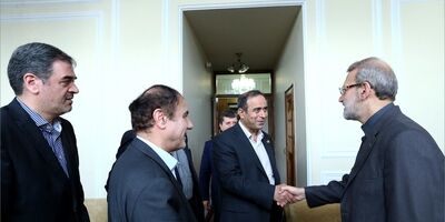 گزارش تصویری دیدار مدیران بیمه مرکزی با دکتر علی لاریجانی