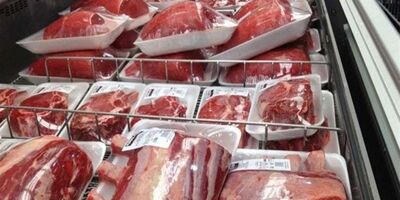 قیمت گوشت حدود ۱۰۰ تا ۱۵۰ هزارتومان کاهش می یابد