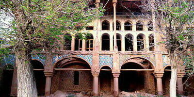  ۸ بنای تاریخی اردستان در وضعیت اضطرار مرمت قرار دارند
