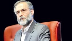 مسئولان به جای آمار و ارقام، خرید بروند تا گرانی را لمس کنند