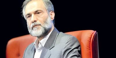 مسئولان به جای آمار و ارقام، خرید بروند تا گرانی را لمس کنند