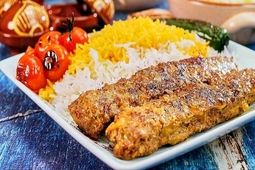 طرز تهیه کباب کوبیده با بوقلمون ؛ خوشمزه و مجلسی
