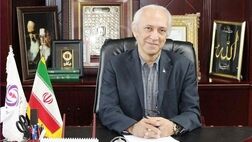برای حضور افراد تازه نفس کنار می‌روم