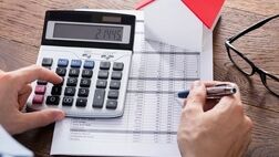 دولت از اشخاص حقوقی چقدر مالیات می گیرد؟
