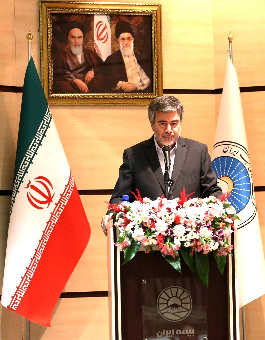 از جبهه‌های نبرد تا سنگر اعتماد ملی؛ روایت ایستادگی بیمه ایران در دفاع مقدس
