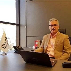 پویا  رسولی