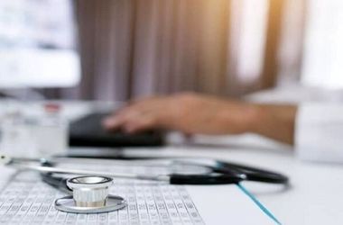 سامانه نسخه نویسی نوین الکترونیک تا دو ماه آینده مستقر می‌شود
