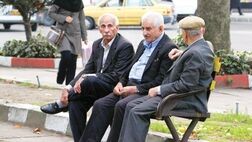 محصولات صنعت بیمه  تا چه میزان برای اقتصاد خانوار جمعیت سالمند کشور کارآمد است؟
