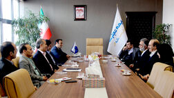 نشست مدیران عامل بیمه تجارت نو و بیمه اتکایی ایرانیان برگزار شد