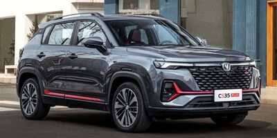 ابهامات ترخیص ۱۱۳۳ خودروی چانگان از گمرک