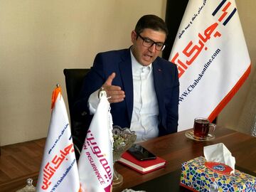 محسن ثابت