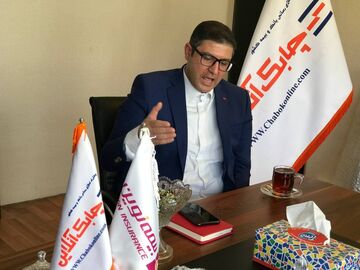 محسن ثابت
