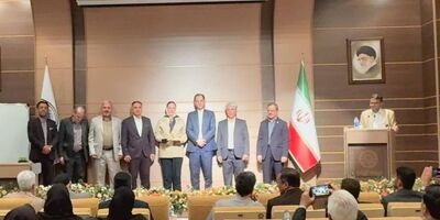 درخشش شبکه فروش بیمه ایران در سمنان؛ برترین نمایندگان ۱۴۰۴ استان معرفی شدند