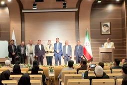 درخشش شبکه فروش بیمه ایران در سمنان؛ برترین نمایندگان ۱۴۰۴ استان معرفی شدند